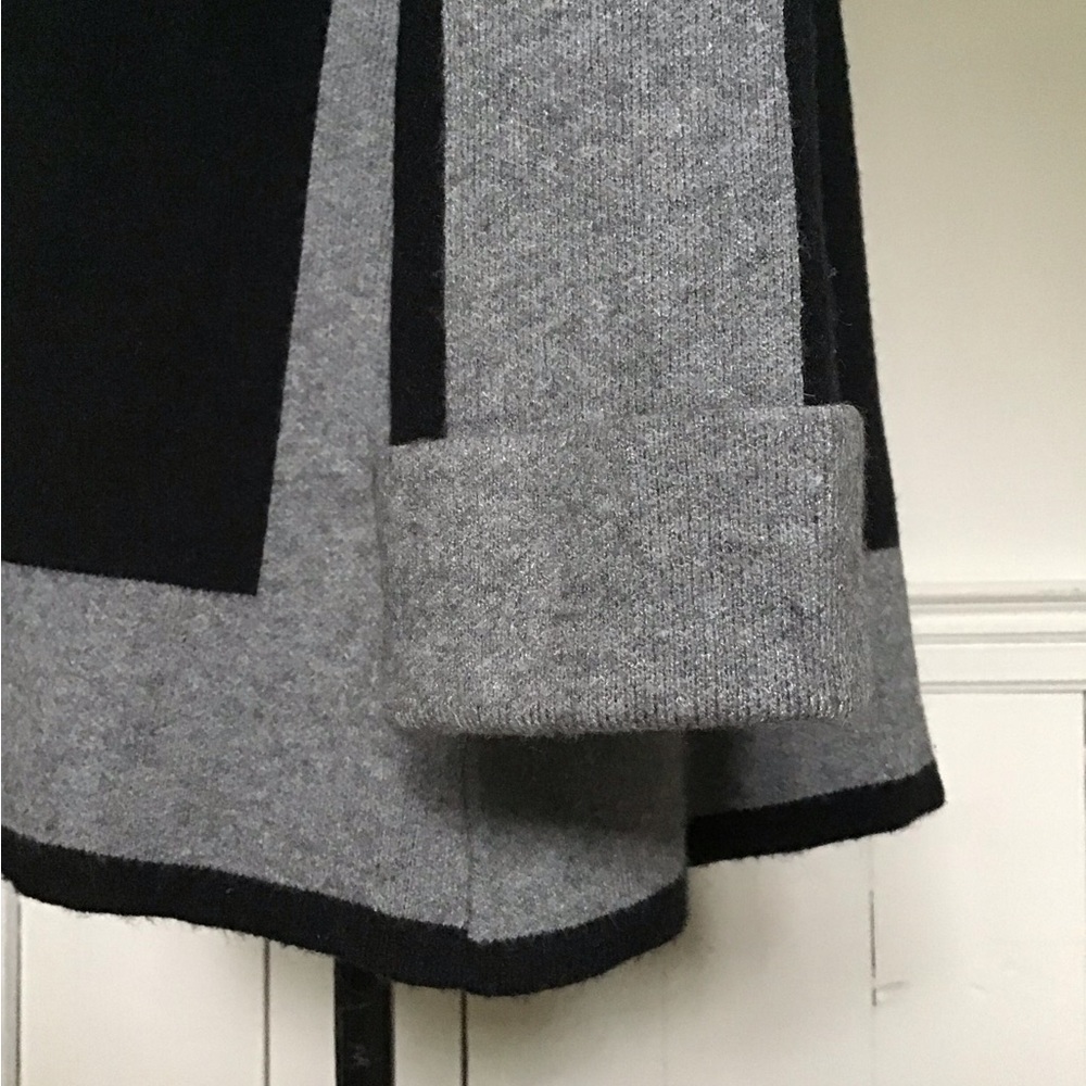 CYNTHIA ROWLEY sweater - Picture 3 of 9